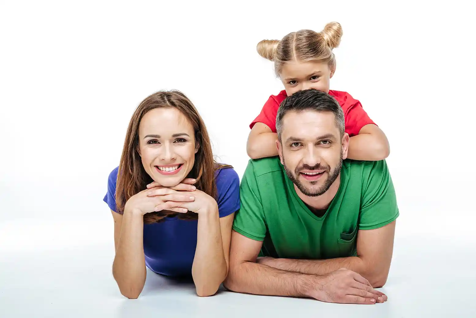 תמונת משפחה בסטודיו לבן - 1001 תמונות